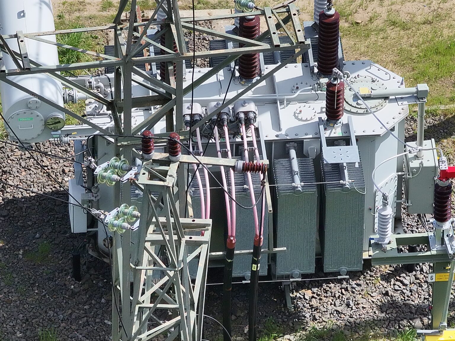 Inspekcja transformatora z drona – fotogrametria i monitoring stanu technicznego urządzeń elektroenergetycznych