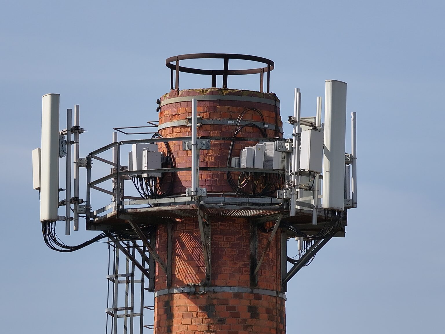 Inspekcja wież z drona – fotogrametria i monitoring stanu technicznego konstrukcji wysokich obiektów